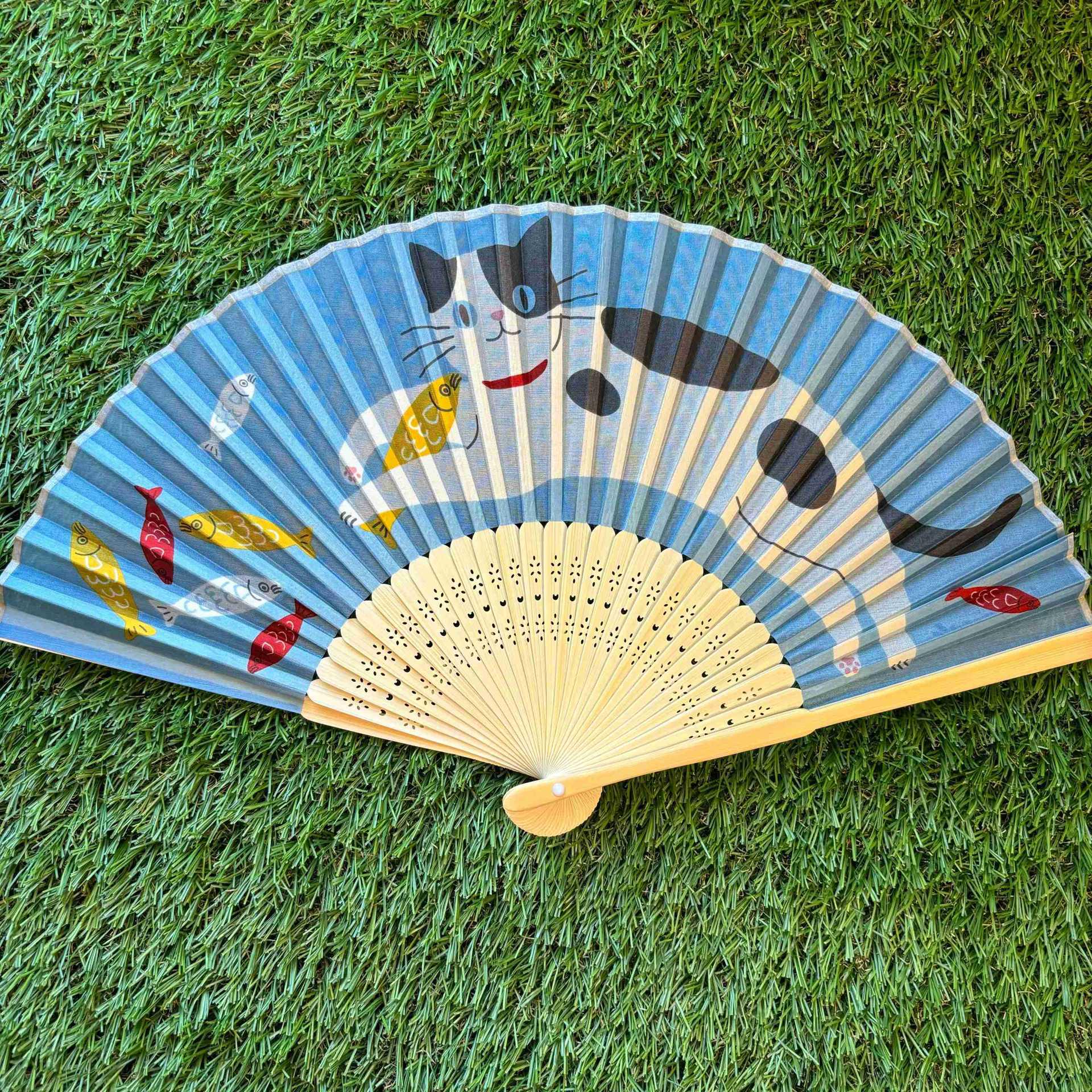 

Adorable Kitten Bamboo Folding Fan - Personalized Souvenir Gift Single-Sided 5000 Units (23 Bone)