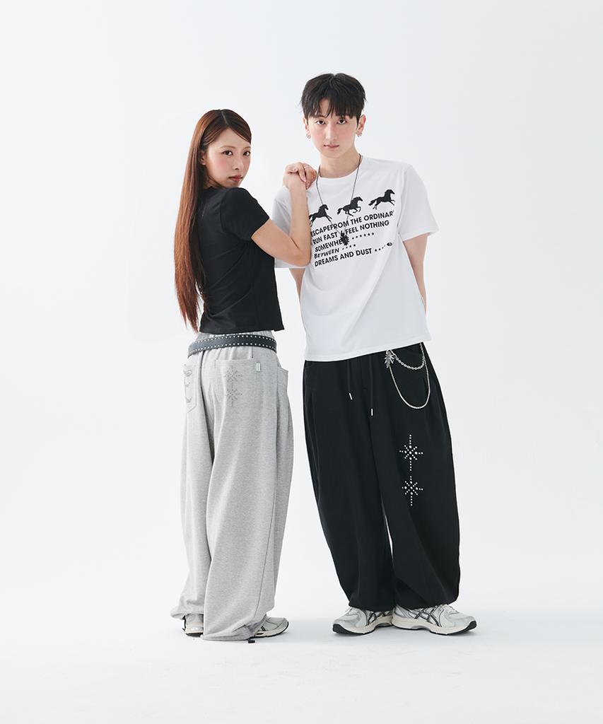 ESCAPEFROM [Escf X Hot Today] Stardust Horses Print Oversized Short Sleeve T-Shirt White