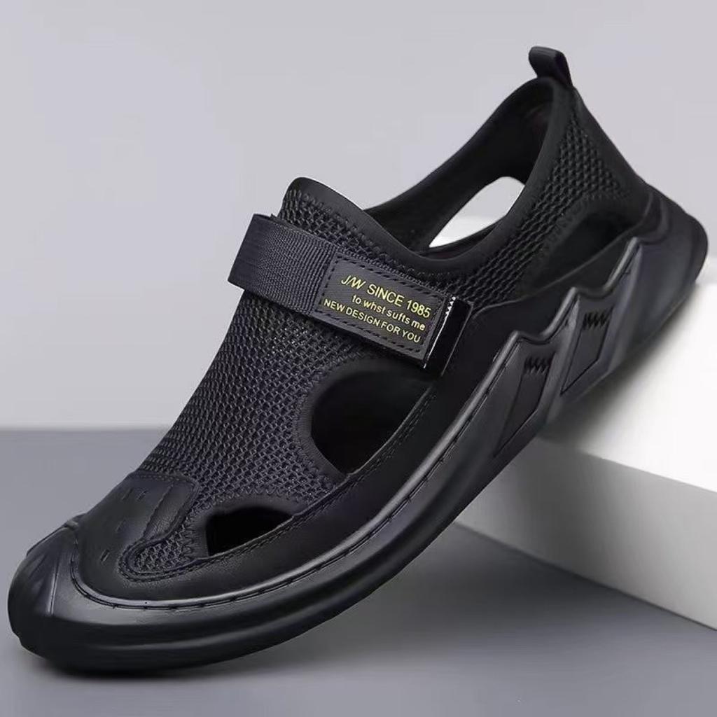 New sandals breathable hole shoes soft sole soft surface hollow casual shoes mesh casual shoes