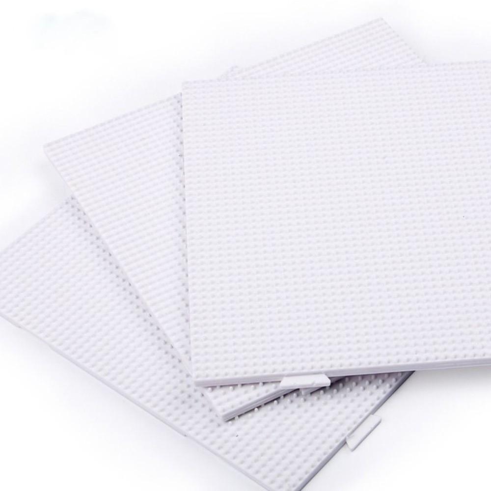 High Quality Perler Hama Beads Handmade Crafts Decor Three-dimensional Heat Resistant Round Template DIY Make Puzzle 52*52 Dot