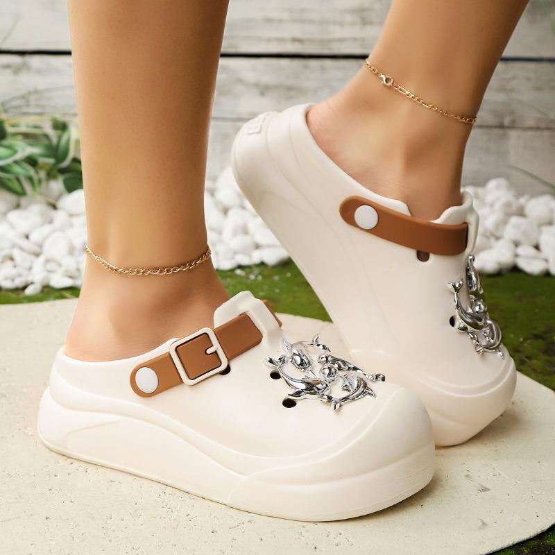 Fashion 2025 Summer EVA Women’s Closed Toe Slippers Outdoor Casual Platform Buckle Appliques Sandal for Daily Comfortable Beach Slippers