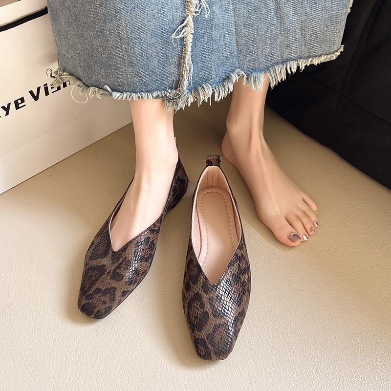Fashion Big Size 35-43Snake Pattern Leather Woman Square Toe Shallow Ballet Flats Wowen Ballerinas Daily Slip on Loafers Mocasines Mujer