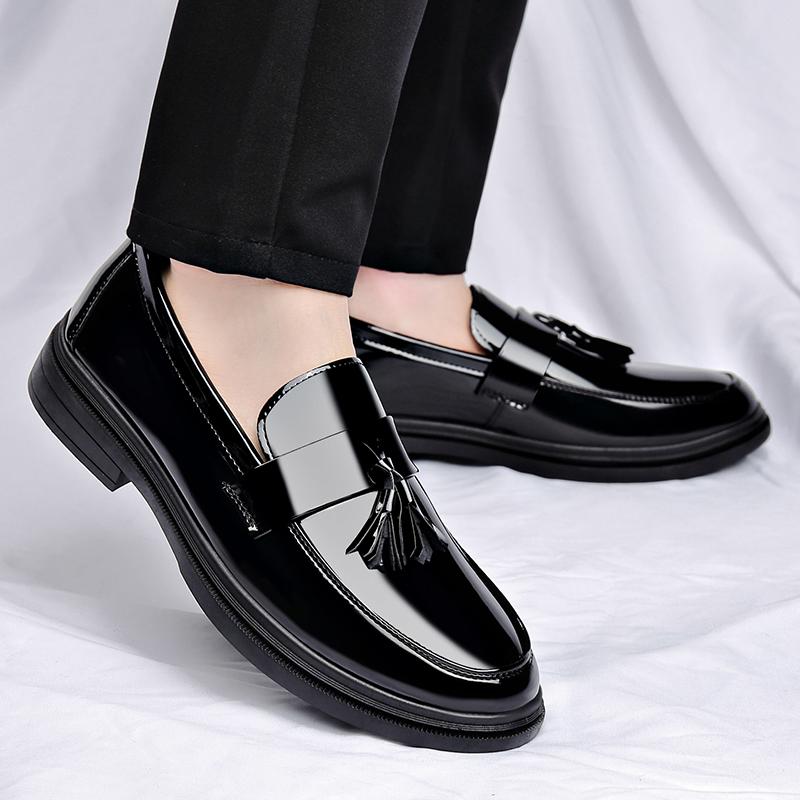Patent Leather Mens Loafers Fashion Men‘s Casual Shoes Black Business Shoes Office Work Shoes Party Wedding Formal Dress Shoes