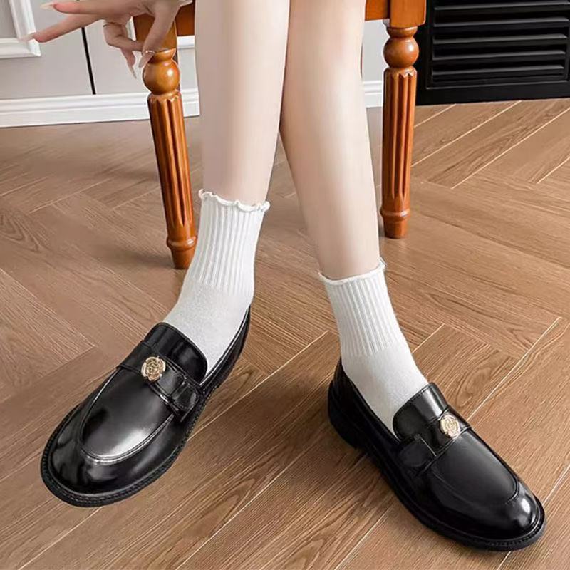 Inner heightening velvet loafers soft leather camellia gold buckle small leather shoes female British style one pedal thick heel single shoes