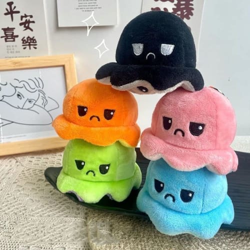 HEHWH Octopus Keychain, Key Ring, Bag Charm, Reversible Octopus Doll, Upside-Down Octopus Plush Toy, Double-Sided Flip Doll, Fluffy Toy, Angry Face, S