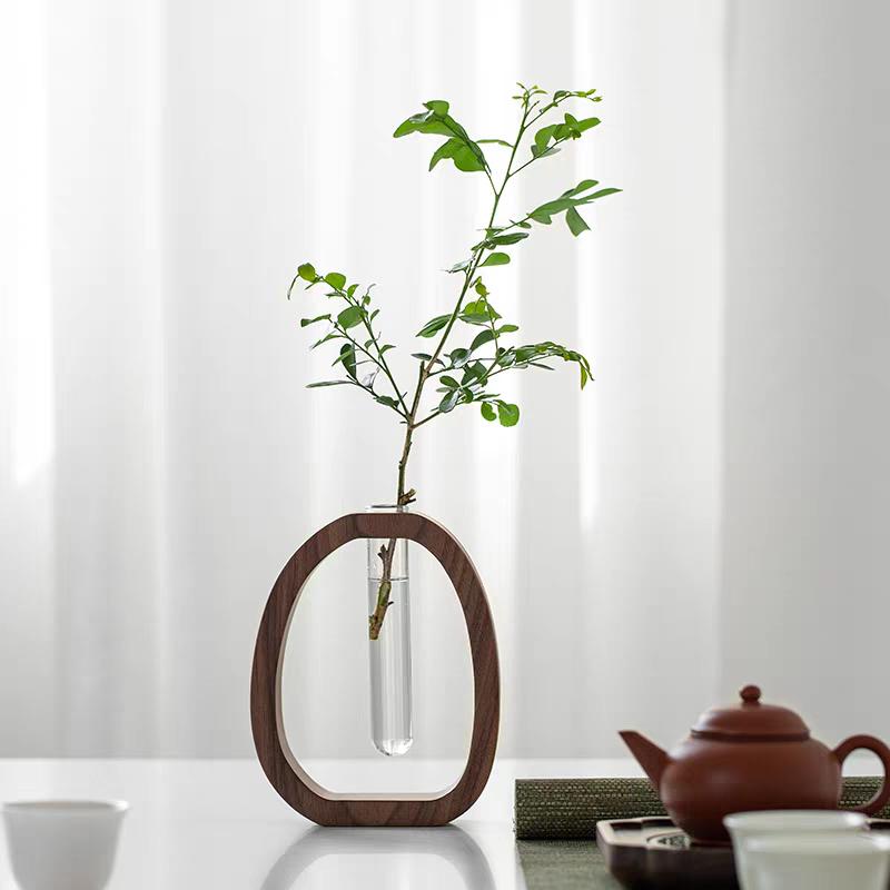 Nussbaumholz Chinesischer Stil Massivholz Blumenvase Schreibtisch Glas Mini Hydroponischer Blumenhalter Luxus-inspiriert Elegant Dekorativ