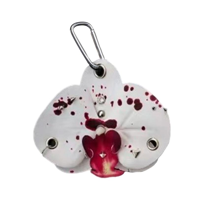 

Stylish Flower Keychain Elegant Butterfly Design Lightweight Stable Plastic Accessory