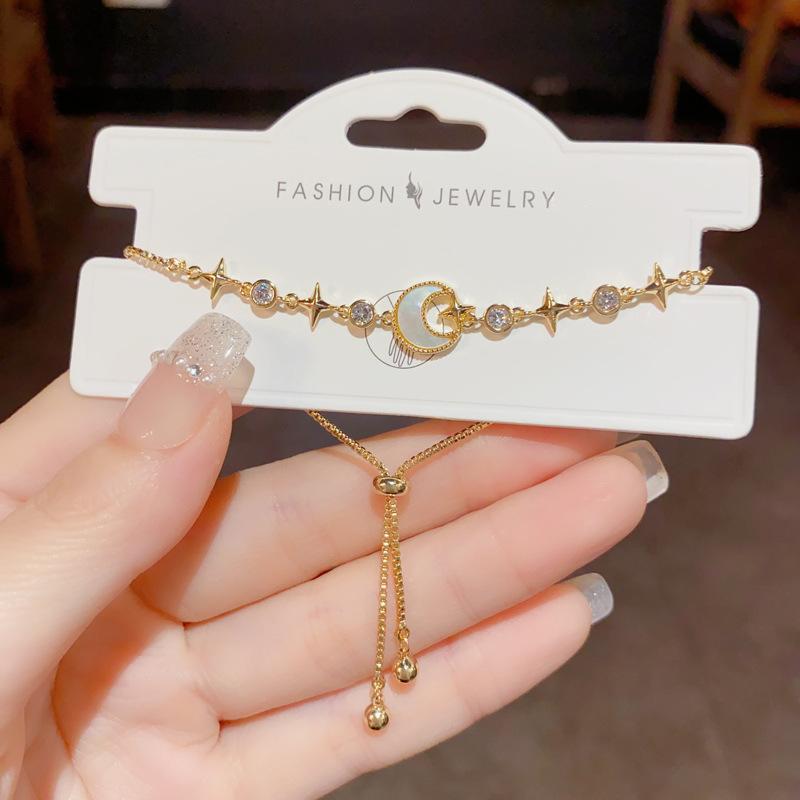 Unique and trendy zircon bracelet - women's light luxury, versatile design