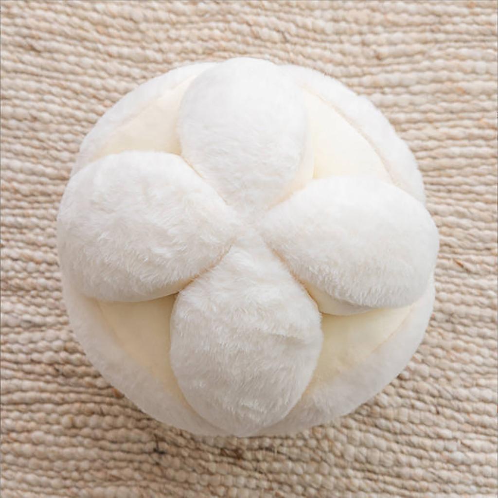 Hydrangea-shaped Hollow - Cute And Warm Home Decoration Pillow, Best Choice For Gifting Women