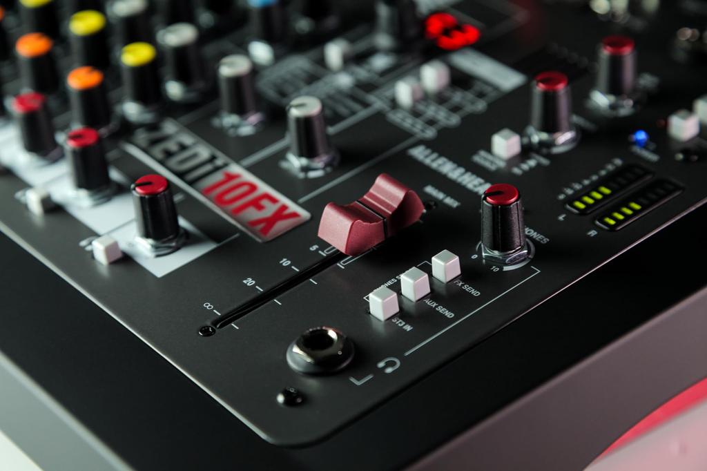 Hybrid Mixer ALLEN&HEATH ZEDi-10FX