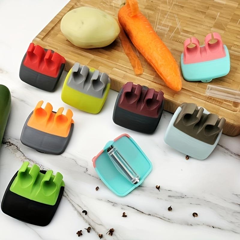 Stainless Steel Handheld Peeler for Easy Peeling of Fruits and Vegetables, Multifunctional Kitchen Tool Accessories Peeler