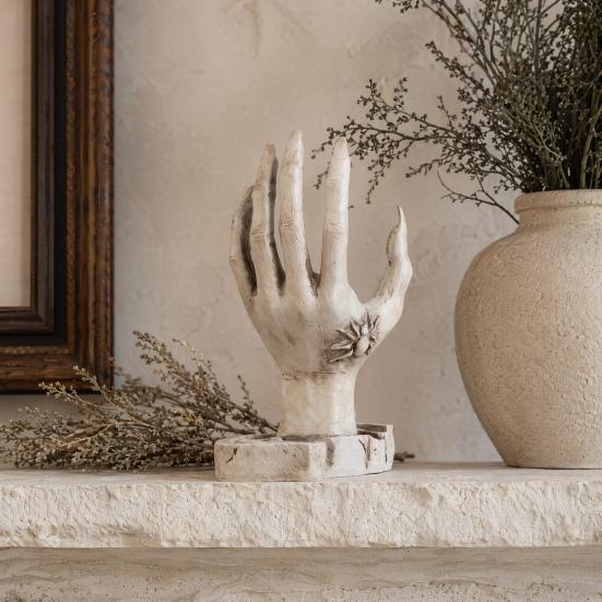 Collectible Eye-catching Candle Holder Resin White 1 Pc