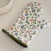 1 Pair Oven Gloves Non Slip Flower Grass Pattern Heat Resistant Microwave Mitts for Cooking Kitchen