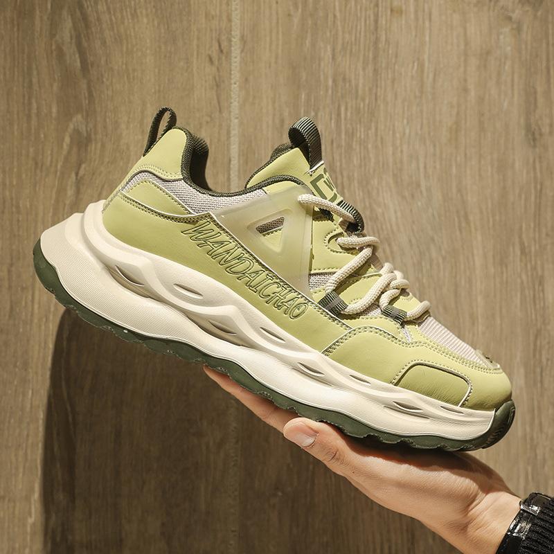 

2024 winter new men s shoes Korean trendy men s comfortable running shoes platform-soled sports shoes mesh breathable versatile casual shoes 44