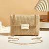 Elegante Bolso Cruzado de Paja para Mujer con Correa de Cadena para Verano, Playa y Atuendos de Día a Noche