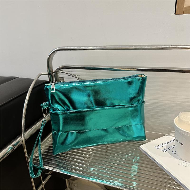 New Large-capacity Handbag Underarm Bag Tote Bag Retro Niche Casual Commuting Small Fresh Fashion Bag