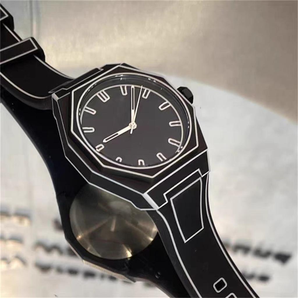 Vanntett lysende løpevekkerklokke for menn