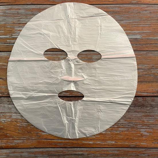 100 ks plastové fólie na jedno použití zabraňující ztrátě vlhkosti PE materiál Víceúčelová samolepka masky s dokonalým střihem pro lázně