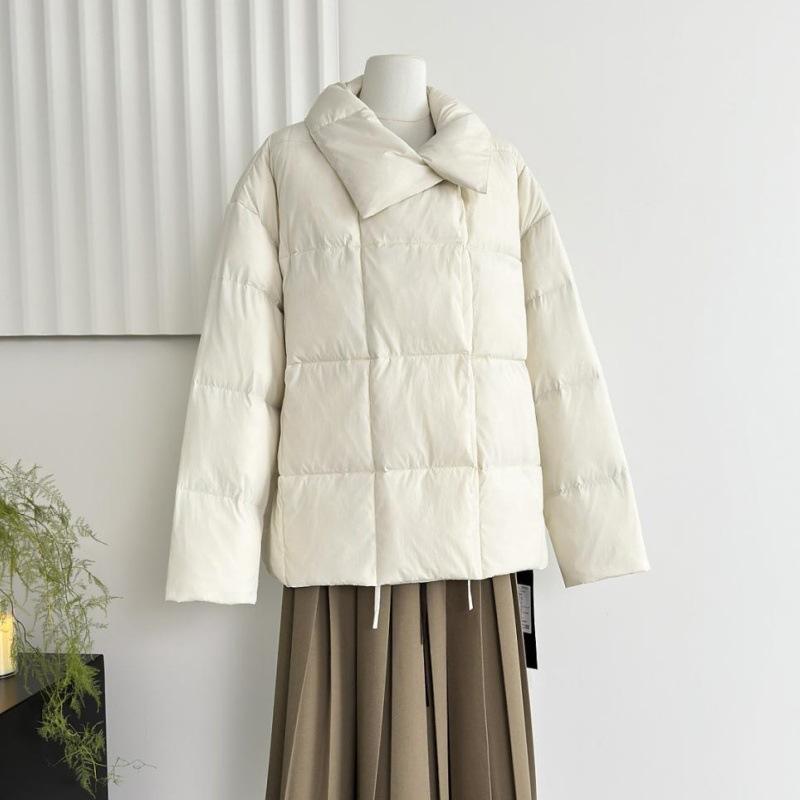 New Winter Stand-up Neck Cotton Clothes Women's Fashion Loose Small Short Design Thickened Warm Jacket