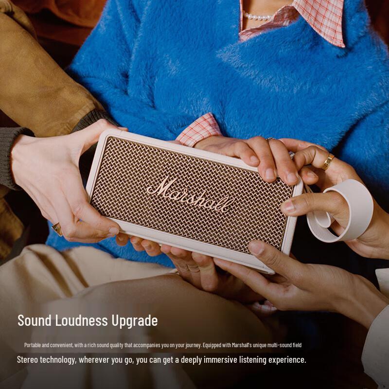 Marshall Middleton Portable Bluetooth Speaker