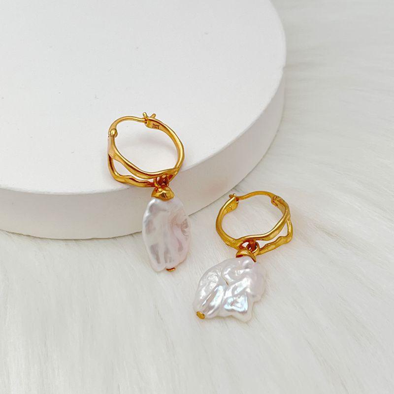 Natural Baroque Freshwater Pearl Earrings - Minimalist Elegance with Irregular Design, Stylish Dangle Earrings
