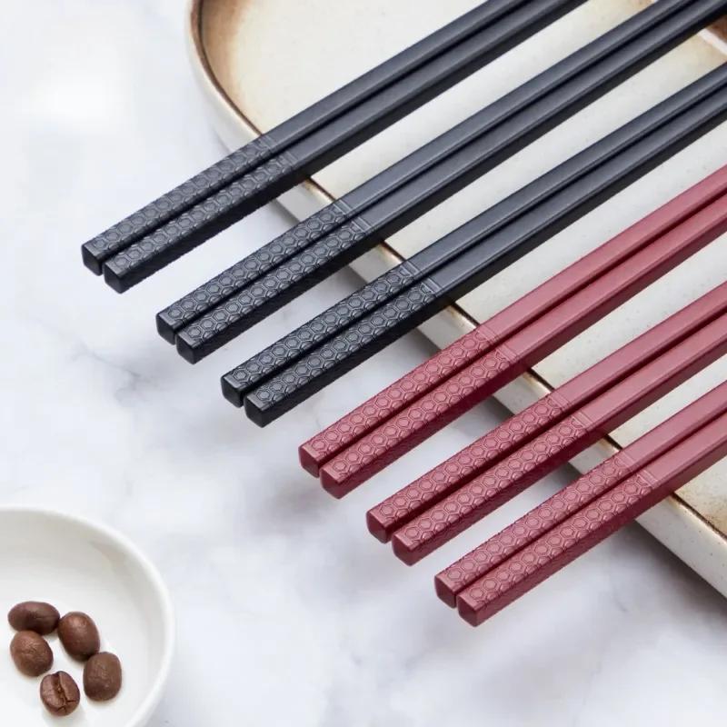 10 Pairs Chinese Chopsticks Black and Red Sushi Sticks Fast Food Noodles Chopsticks Korean Tableware Kitchen Supplies Cutlery