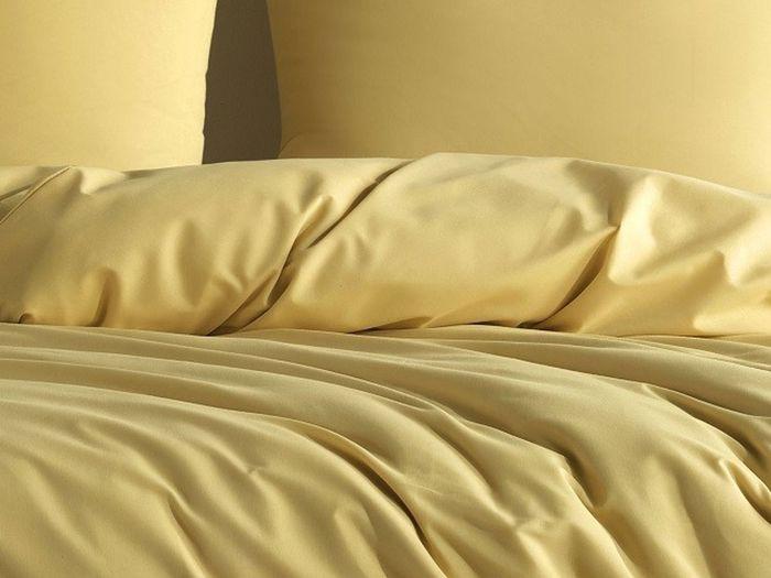 Parure de lit - UNI - Curry - 140x200 - 1 housse de couette - 1 taie d'oreiller