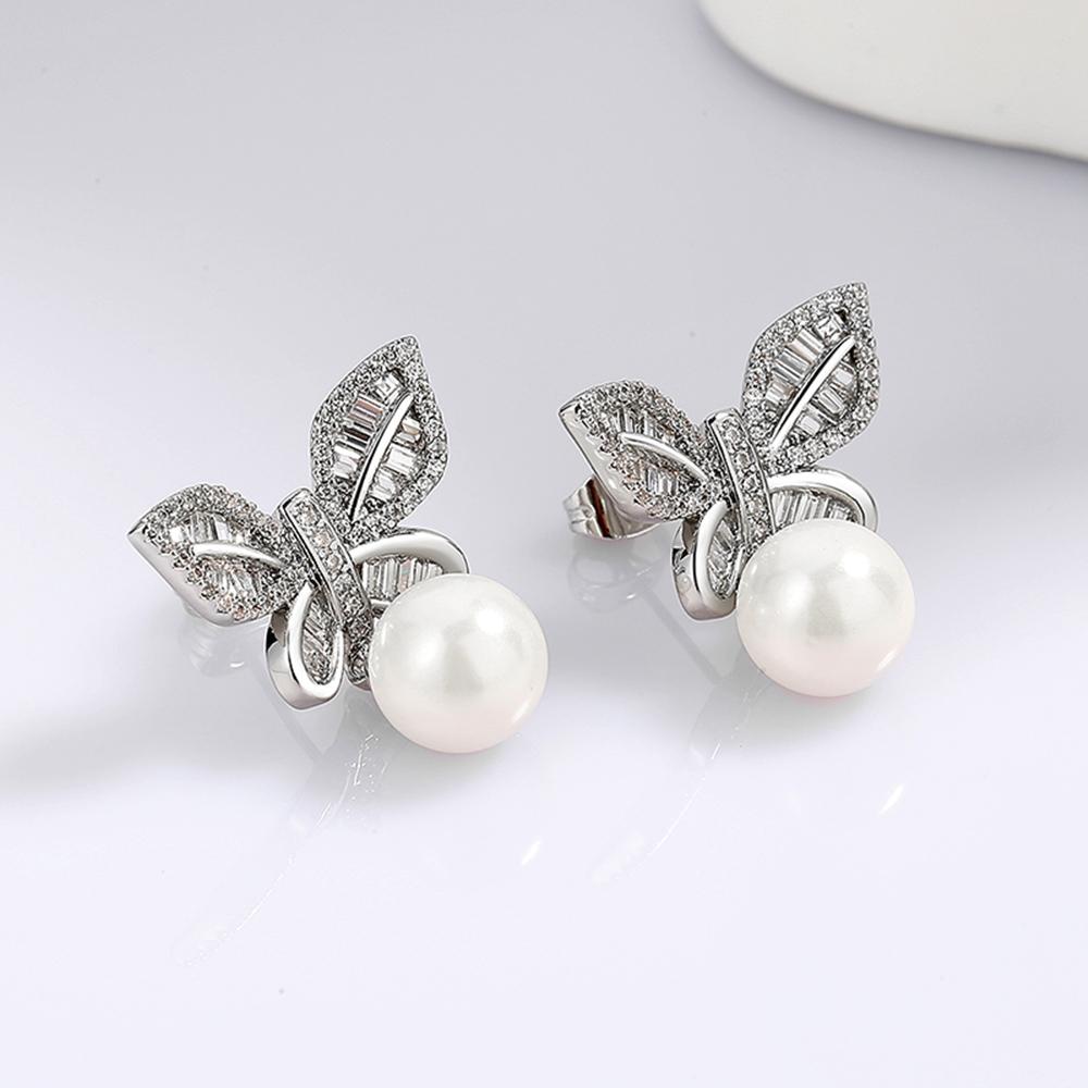YLKBTY Butterfly Shape Women Drop Earrings