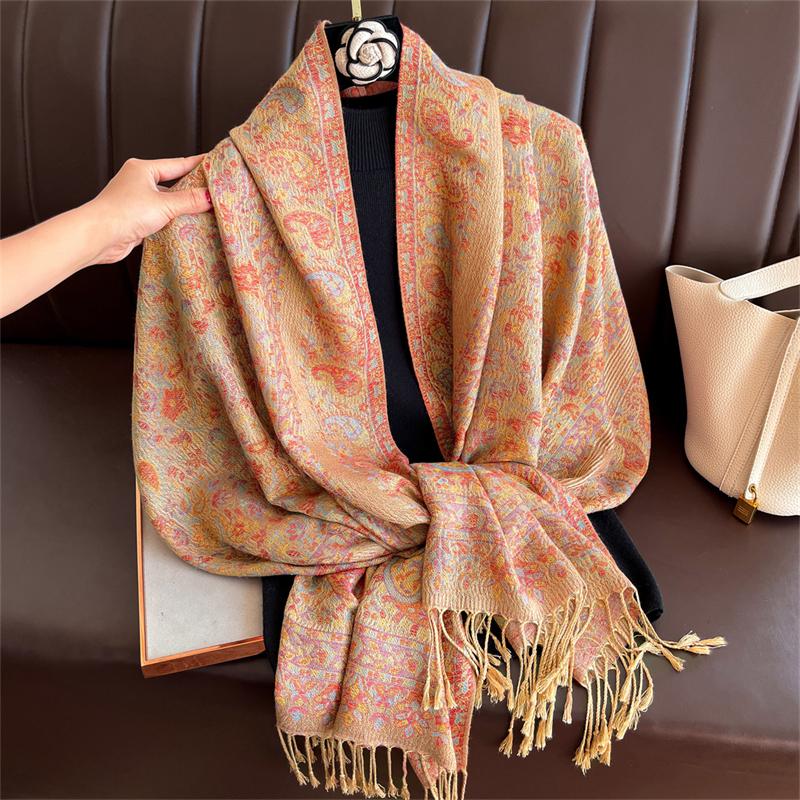 Bohemian Autumn Paisley Cashmere Shawl for Women Jacquard Pashmina Warm Winter Scarves Print Design Lady Foulard Stoles Scarf