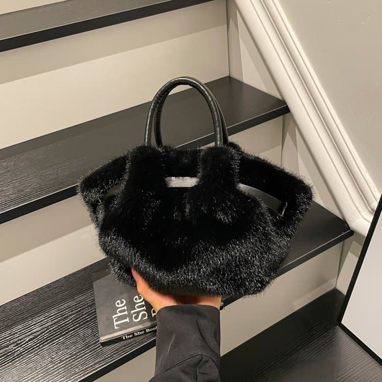 Women's New Plush Handbag Messenger Bag