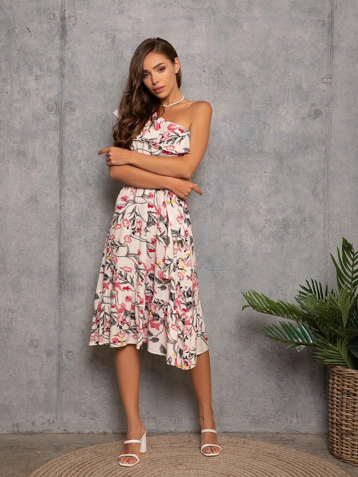 

Сукня з відкритим плечем та воланами Issa Plus