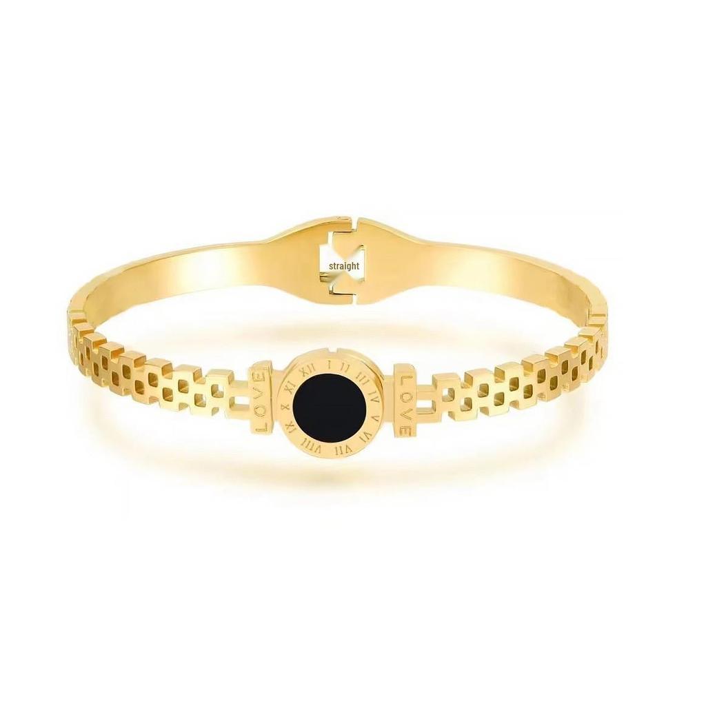 Hot-Selling Titanium Steel Luxury Bracelet Collection: Versatile Design