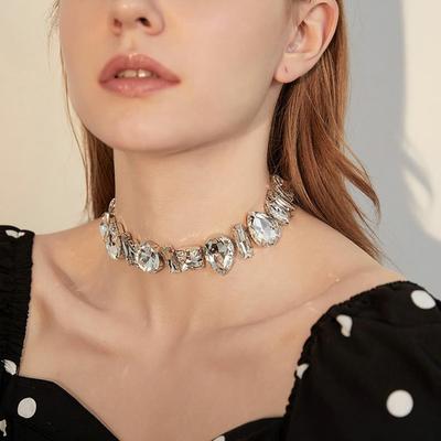 Personality Exaggeration Fashion Geometry Crystal Beaded for Women New Luxury Temperament Shiny Zircon Choker Chain Jewelry Gift