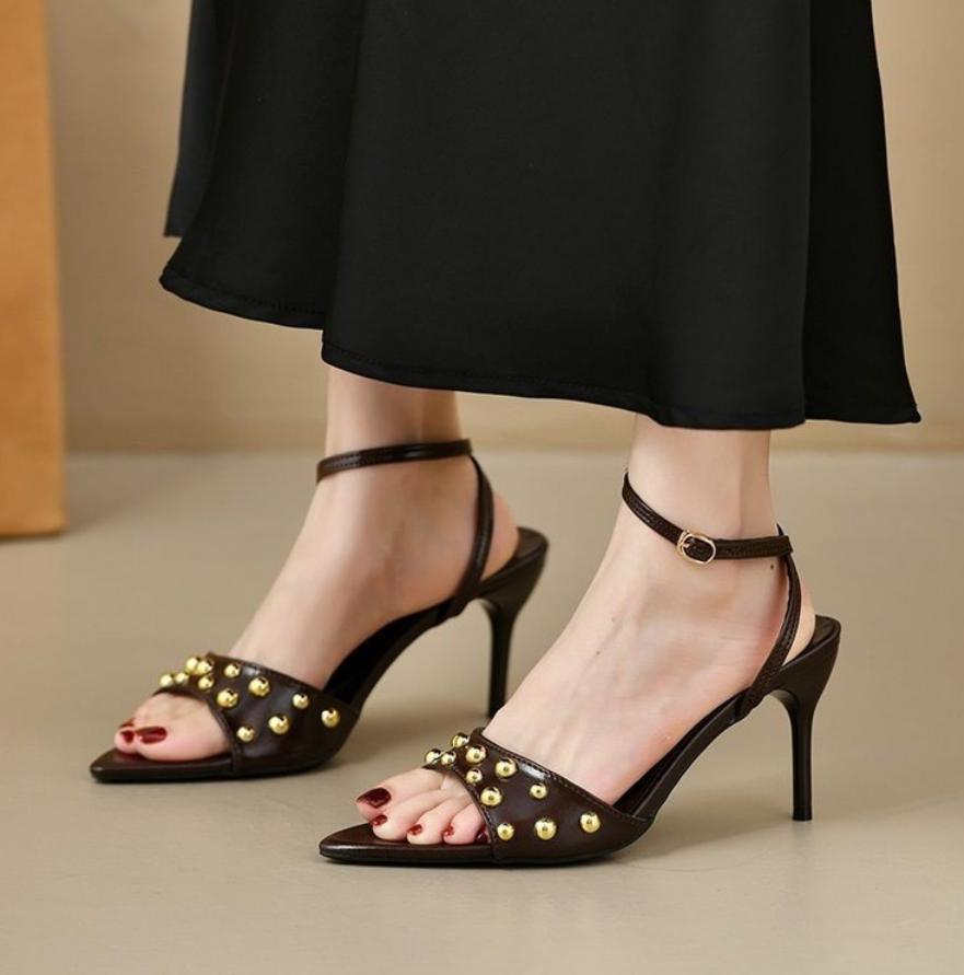 Summer Retro Rivet Peep Toe Women Sandals Fashion Buckle Strap Thin High Heels Stripper Shoes Mujer Banquet Dress Shoes