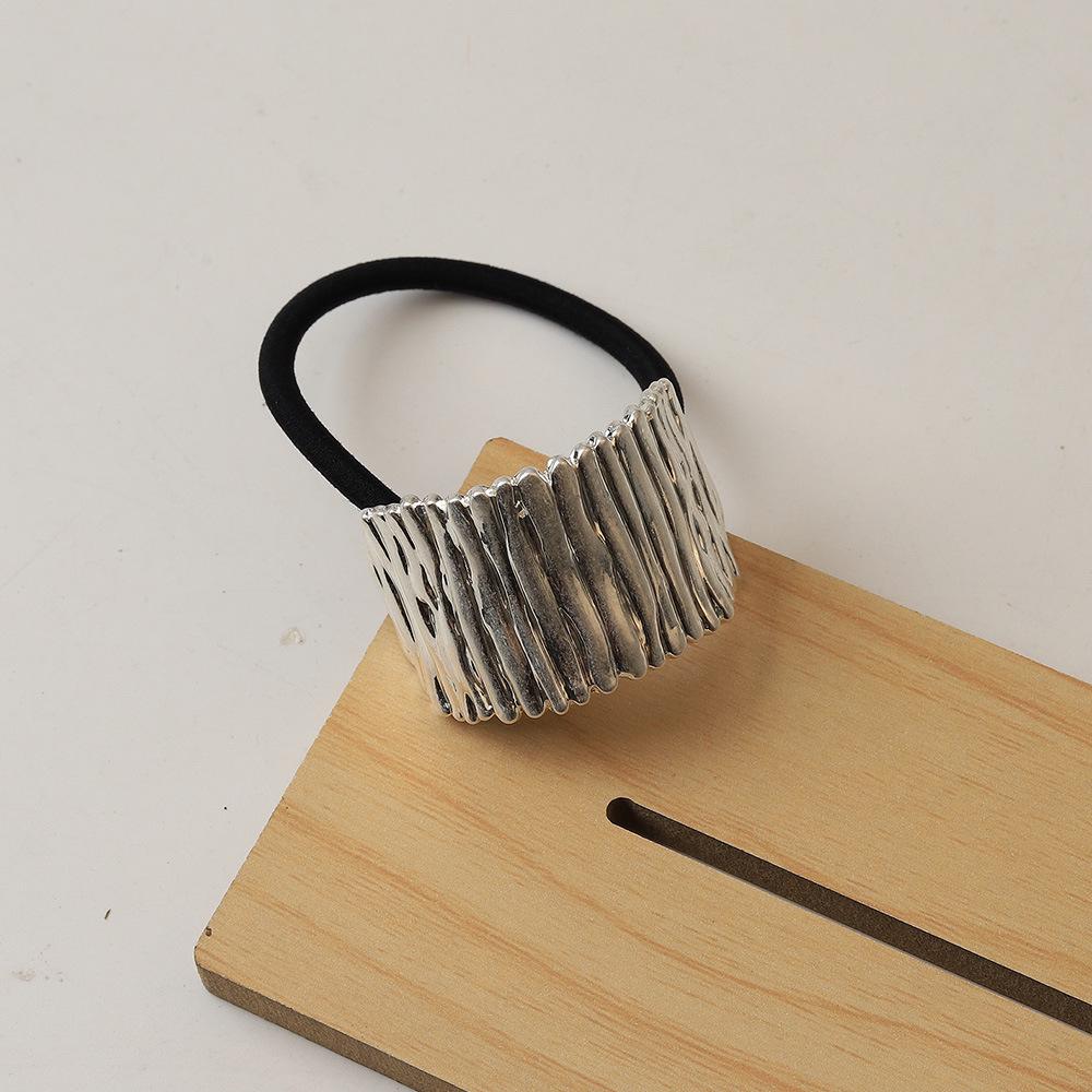 Shiny Alloy Hair Rope: Durable, Color-Retaining Elastic Hair Accessory for Women