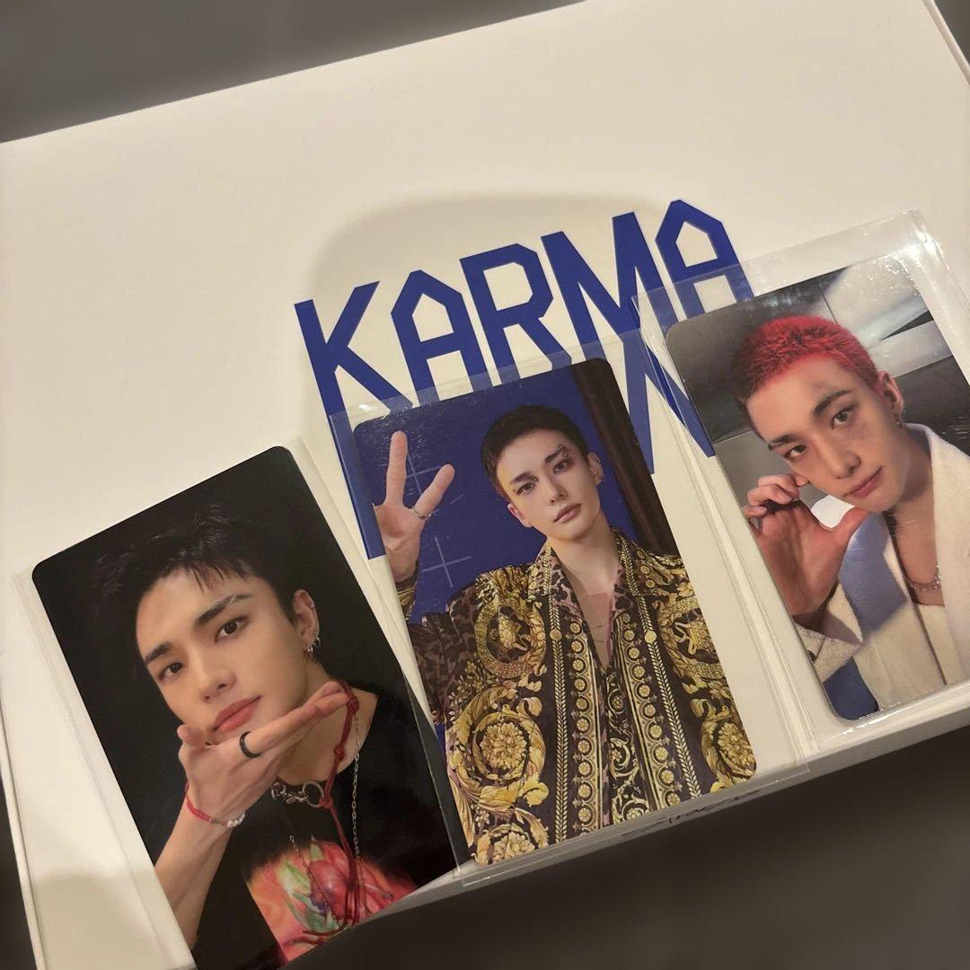 

[USED] straykids KARMA HOORAY Hyunjin with bonus included