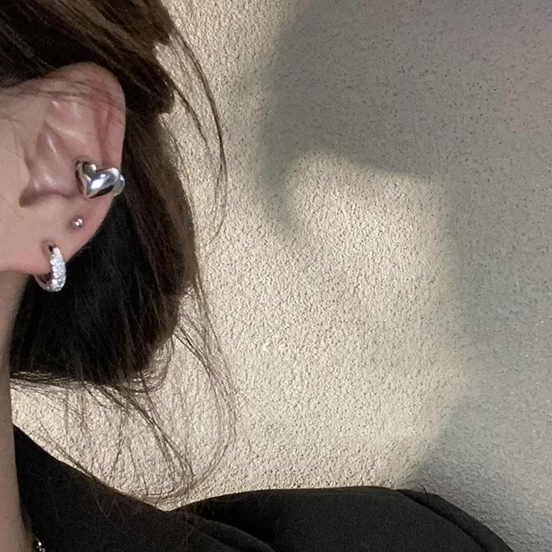 1PC New Korean Silver Color Love Heart Clip On Earrings for Women Simple No Piercing Ear Cuff Wedding Aesthetic Jewelry