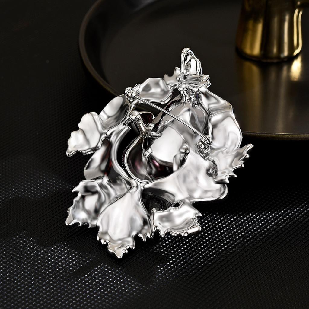 Women's Light Luxury Design Elegant Inlaid Zircon Tassel Flower Brooch Fashionable And Versatile Niche Design Brooch