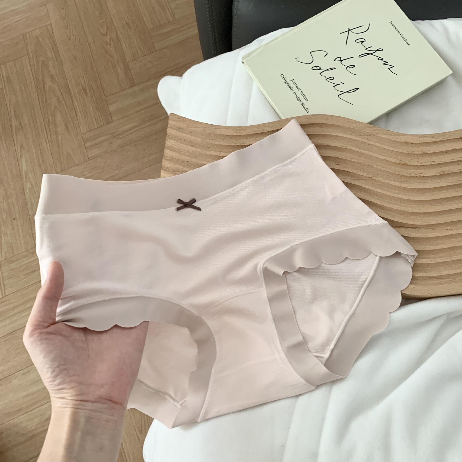 

Women s Spring and Autumn Simple Color Collision 10A Antibacterial Extended Crotch Waist Non Trace Briefs One Size