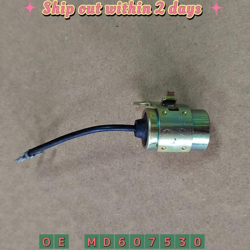 Condenser For Caterpillar SK09200128JE For Mitsubishi Pajero V32 4G54 Capacitor MD607530