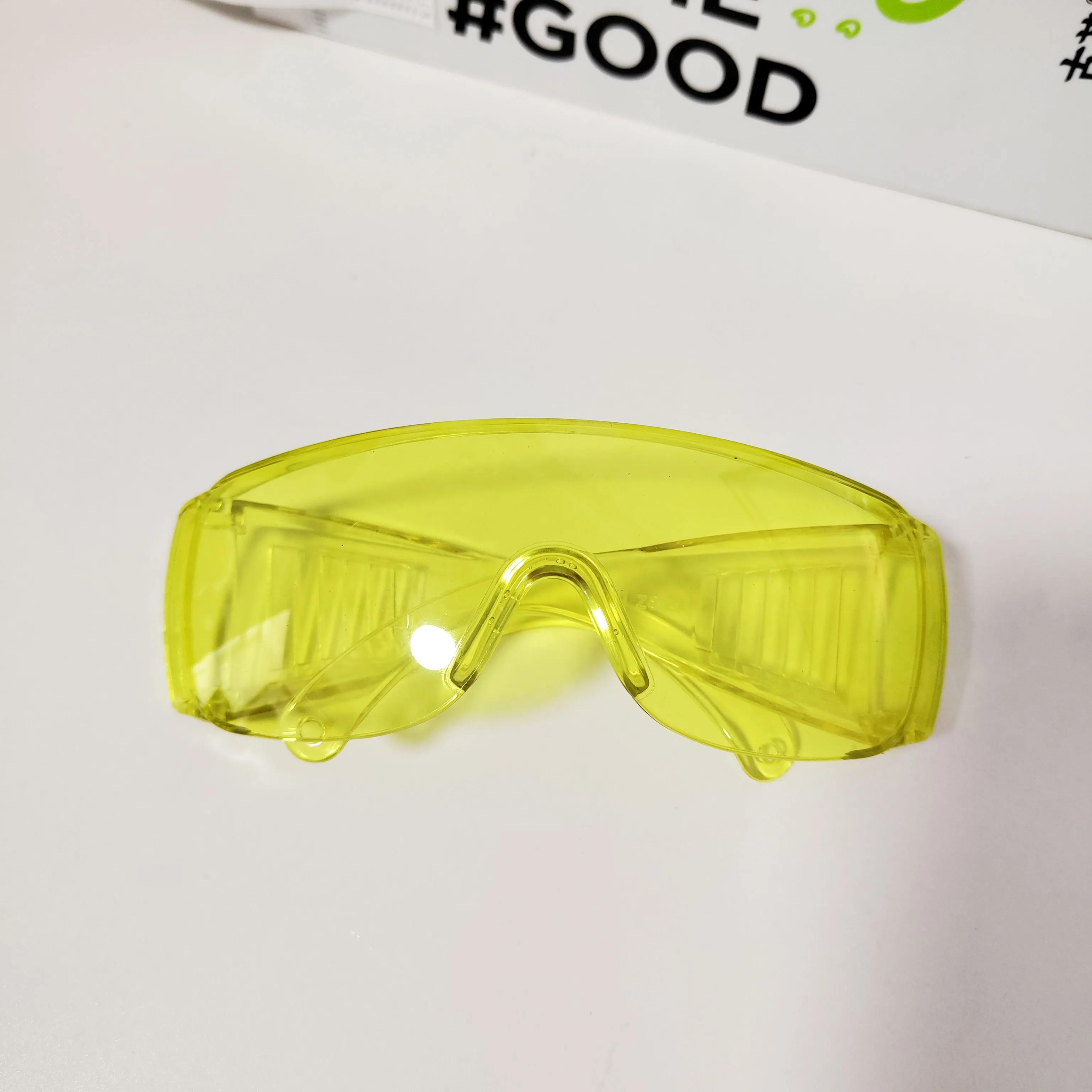 

Солнцезащитные очки для езды на велосипеде, очки унисекс с вентиляцией, защита глаз от ветра, пыли, очки для спорта на открытом воздухе, защита от УФ-лучей и брызг светло-желтого