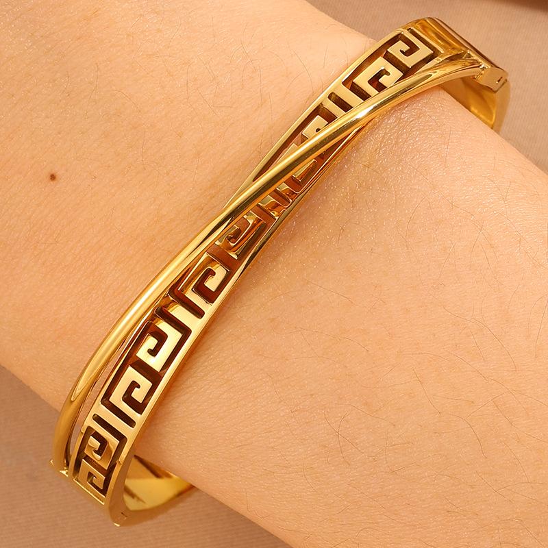 Great Wall Pattern Open Bracelet Fashionable Retro Style Versatile Bracelet