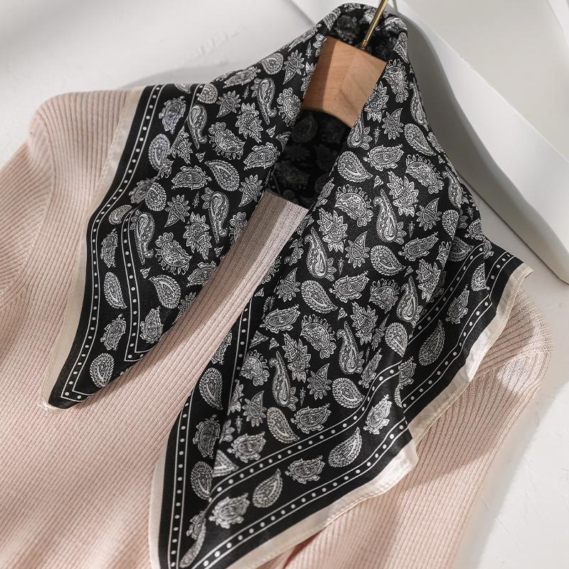 100% Mulberry Silk Small Square Scarf Women's Summer Thin Silk Scarf Black and White Printing Versatile Sunscreen Shawl Light Luxury High