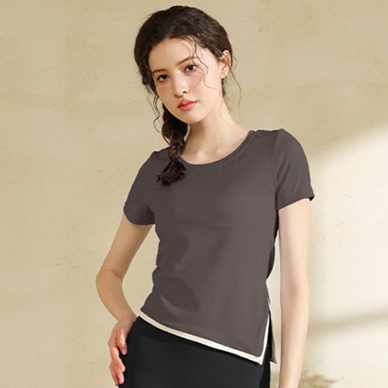 

Женский комплект для йоги и пилатеса с неровным низом и короткими рукавами - Весна/Лето 2025 Large