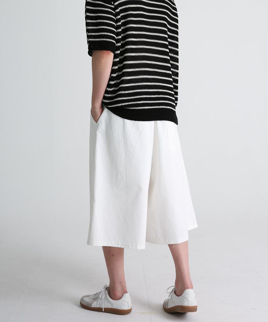 UMM City Boy Double-Pleated Bermuda Banding Pants White