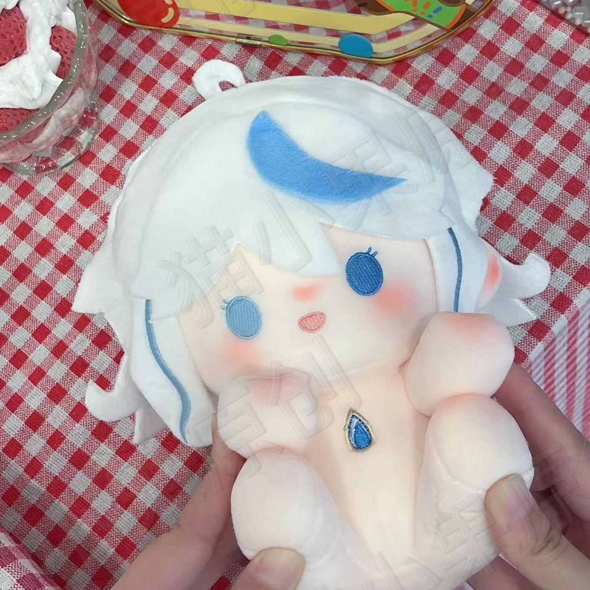 40cm Spiel Genshin Impact Furina Niedliche Plüschpuppe Stofftier Sitzendes Spielzeug Plüschtiere Anime Weiche Umarmungsfigur Weihnachten Geschenke 40CM