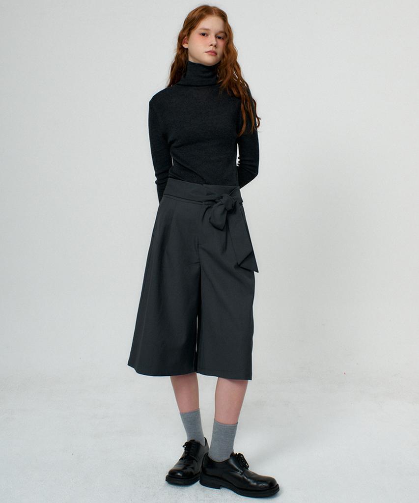 RAVEROUS Ribbon Tie Bermuda Pants_Charcoal