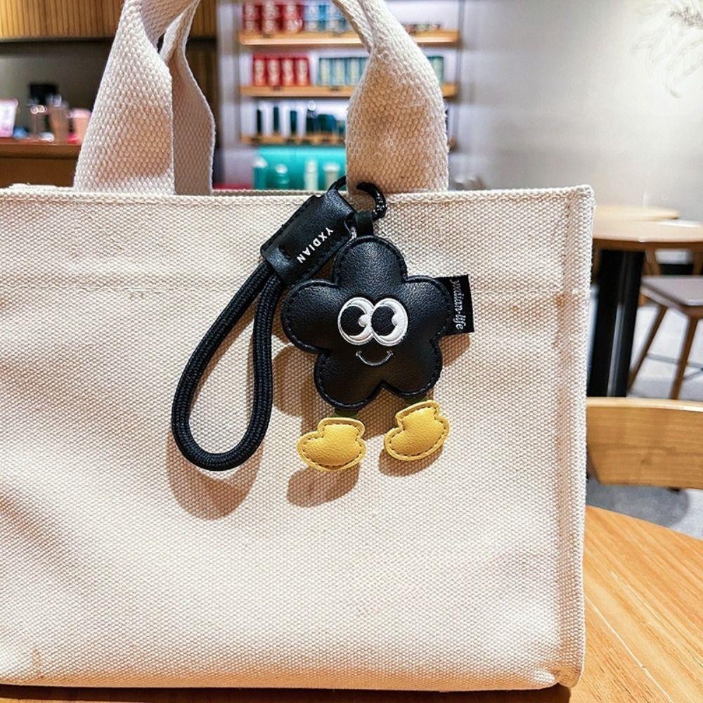 Big Eyes Leather Flower Pendant Cute Heart Pendant Keychain Kawaii Cartoon Keychain  Gift