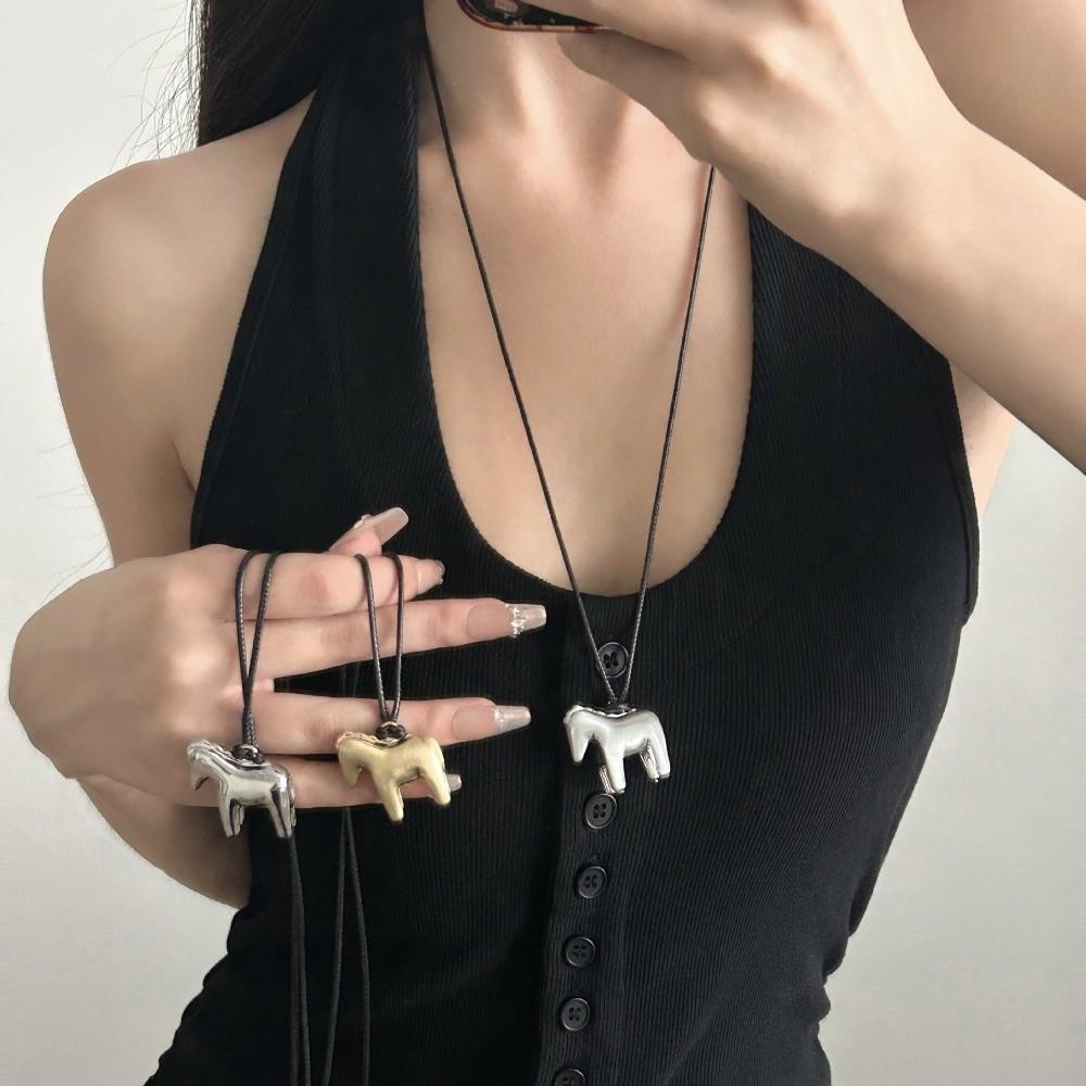 Zinc Zinc Alloy Pony Sweater Chain Adjustable Leather Rope Necklace Horse Pendant Necklace Decoration