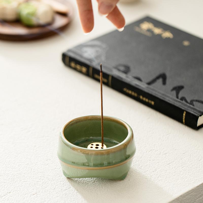 Porcelain incense burner, ceramic offering Buddha creative aromatherapy burner, indoor offering sandalwood pan incense insert burner, binaural burner